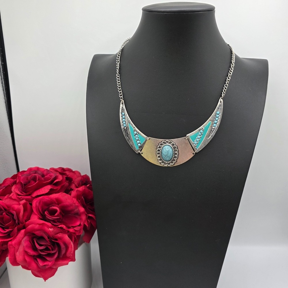 Vintage Silver Tone Bib Pendant Necklace Turquoise Western Adjustable 22" Bold